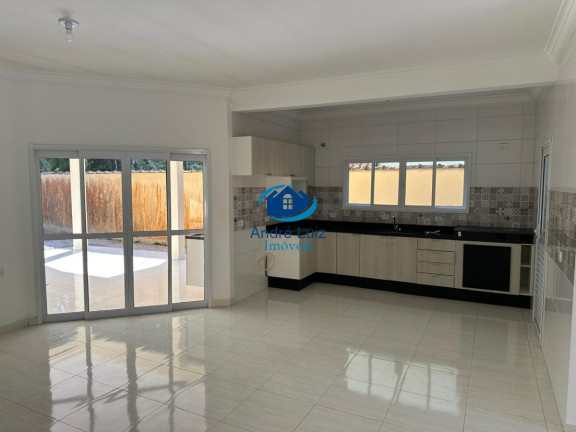 Imagem Casa de Condomínio com 3 Quartos à Venda, 177 m² em Horto Florestal - Ubatuba