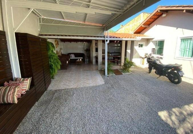 Imagem Casa com 3 Quartos à Venda, 180 m² em Ingleses Do Rio Vermelho - Florianópolis