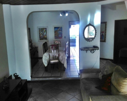 Imagem Casa com 4 Quartos à Venda, 250 m² em Itapuã - Salvador