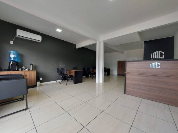 Imagem Casa com 5 Quartos à Venda, 314 m² em Centro - Balneário Barra Do Sul Imagem Casa com 5 Quartos à Venda, 314 m² em Centro - Balneário Barra Do Sul