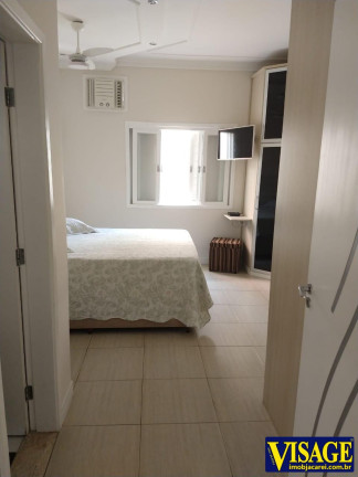 Imagem Casa com 3 Quartos à Venda, 360 m² em Jacareí Imagem Casa com 3 Quartos à Venda, 360 m² em Jacareí