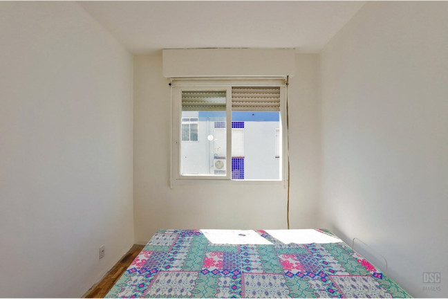 Imagem Apartamento com 1 Quarto à Venda, 34 m² em Vila Ipiranga - Porto Alegre