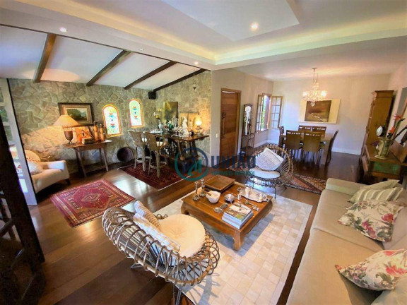 Imagem Casa com 5 Quartos à Venda, 352 m² em Piratininga - Niterói