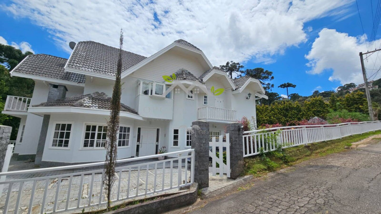 Imagem Casa com 4 Quartos à Venda, 350 m² em Vila Médica - Campos Do Jordão Imagem Casa com 4 Quartos à Venda, 350 m² em Vila Médica - Campos Do Jordão