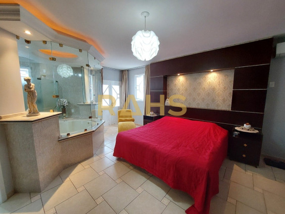 Imagem Casa com 3 Quartos à Venda, 270 m² em Costa E Silva - Joinville Imagem Casa com 3 Quartos à Venda, 270 m² em Costa E Silva - Joinville