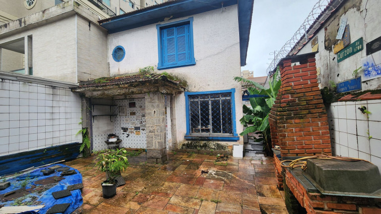 Terreno à Venda, 127 m² em Embaré - Santos