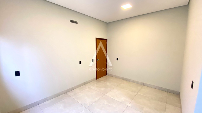 Imagem Casa com 3 Quartos à Venda, 377 m² em Residencial Riviera Suíça - Sinop