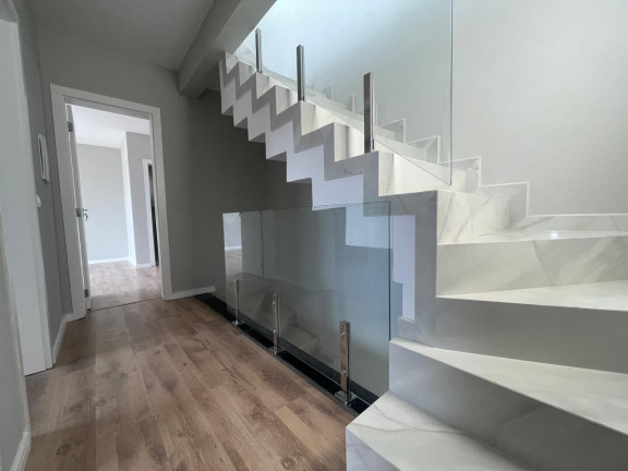 Imagem Casa com 2 Quartos à Venda, 130 m² em Cidade Industrial - Curitiba