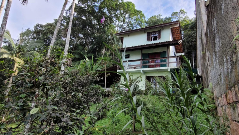 Imagem Casa com 2 Quartos à Venda, 123 m² em Glória - Joinville