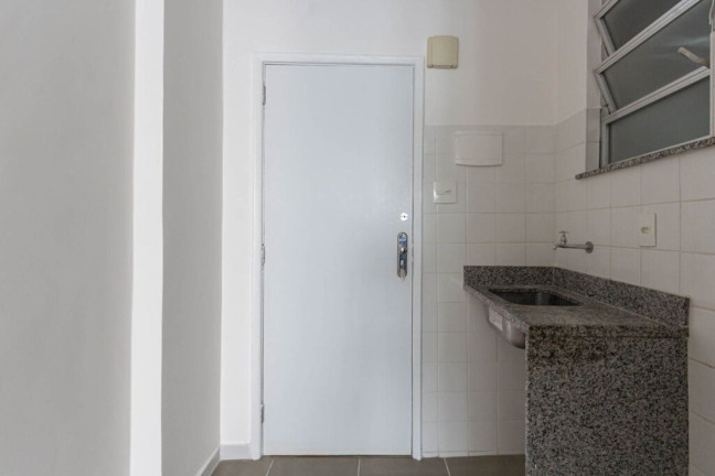 Imagem Imóvel com 1 Quarto à Venda, 30 m² em Copacabana - Rio De Janeiro