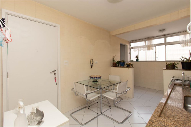 Imagem Apartamento com 3 Quartos à Venda, 104 m² em Moema - São Paulo Imagem Apartamento com 3 Quartos à Venda, 104 m² em Moema - São Paulo