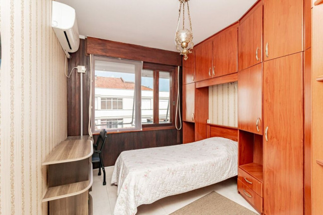 Imagem Apartamento com 2 Quartos à Venda, 68 m² em Menino Deus - Porto Alegre