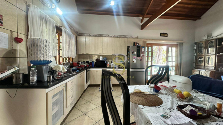 Imagem Casa com 3 Quartos à Venda, 180 m² em Mato Dentro - Mairiporã Imagem Casa com 3 Quartos à Venda, 180 m² em Mato Dentro - Mairiporã