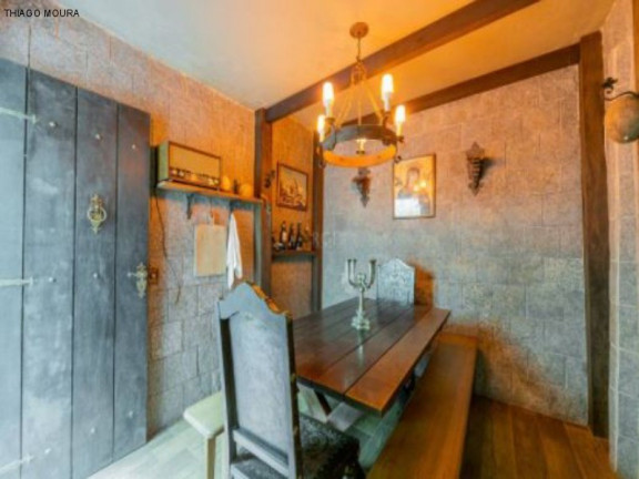Imagem Imóvel com 3 Quartos à Venda, em Jardim Itu - Porto Alegre Imagem Imóvel com 3 Quartos à Venda, em Jardim Itu - Porto Alegre