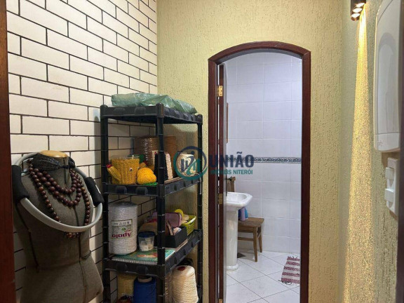 Imagem Casa com 3 Quartos à Venda, 248 m² em Serra Grande - Niterói Imagem Casa com 3 Quartos à Venda, 248 m² em Serra Grande - Niterói