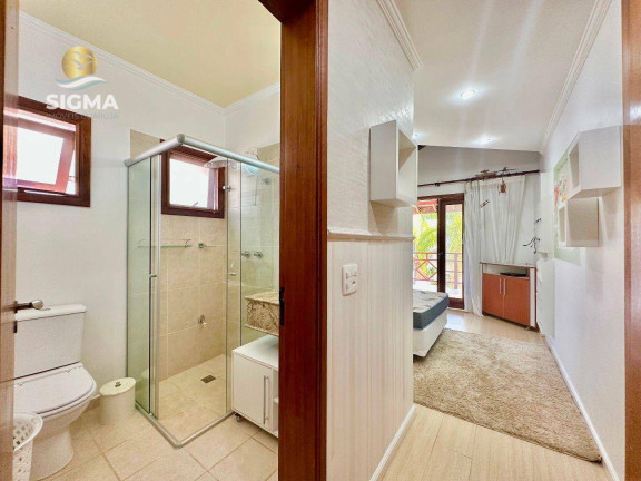 Imagem Casa com 3 Quartos à Venda, 300 m² em Pernambuco I - Guarujá Imagem Casa com 3 Quartos à Venda, 300 m² em Pernambuco I - Guarujá