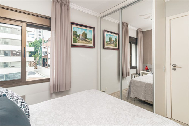 Imagem Imóvel com 3 Quartos à Venda, 104 m² em Bela Vista - Porto Alegre Imagem Imóvel com 3 Quartos à Venda, 104 m² em Bela Vista - Porto Alegre