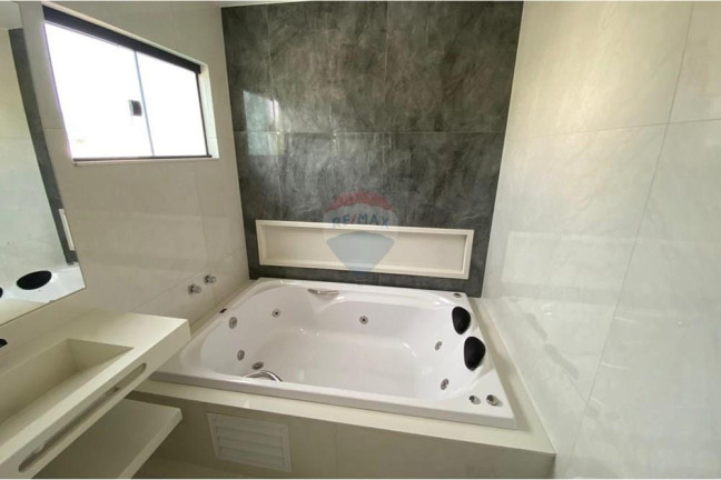 Imagem Casa de Condomínio com 4 Quartos à Venda, 272 m² em Inoa - Maricá Imagem Casa de Condomínio com 4 Quartos à Venda, 272 m² em Inoa - Maricá