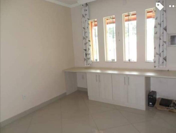 Imagem Casa com 3 Quartos à Venda, 162 m² em Sorocaba Imagem Casa com 3 Quartos à Venda, 162 m² em Sorocaba