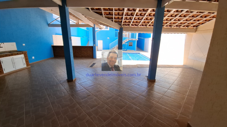 Imagem Casa de Condomínio com 3 Quartos à Venda, 304 m² em Barueri