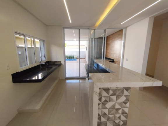 Imagem Casa de Condomínio com 4 Quartos à Venda, 377 m² em Jardins Lisboa - Goiânia