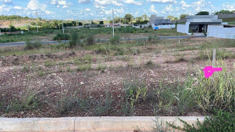 Imagem Terreno à Venda, 250 m² em Ribeirão Do Lipa - Cuiabá Imagem Terreno à Venda, 250 m² em Ribeirão Do Lipa - Cuiabá