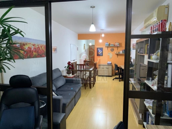 Imagem Apartamento com 2 Quartos à Venda, 101 m² em Bom Fim - Porto Alegre Imagem Apartamento com 2 Quartos à Venda, 101 m² em Bom Fim - Porto Alegre