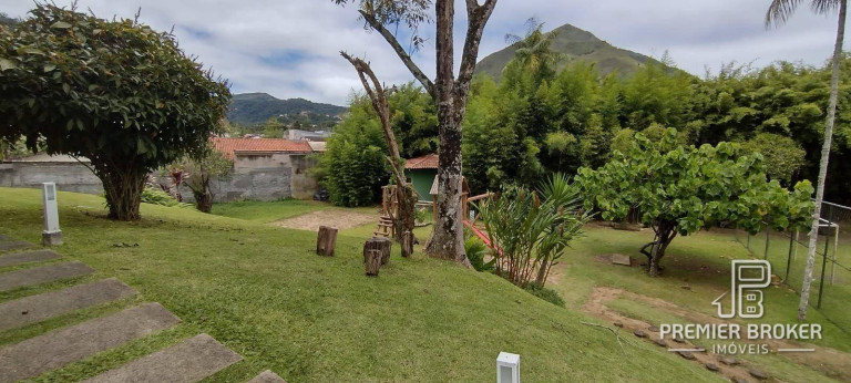 Imagem Apartamento com 2 Quartos à Venda, 54 m² em Bom Retiro - Teresópolis