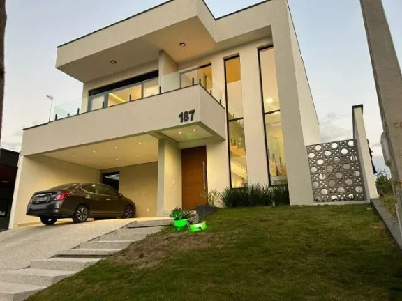 Sobrado com 4 Quartos à Venda, 273 m² em Jardim Das Nações - Taubaté