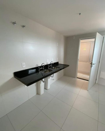 Imagem Apartamento à Venda, 179 m² em São Cristovão - Teresina Imagem Apartamento à Venda, 179 m² em São Cristovão - Teresina