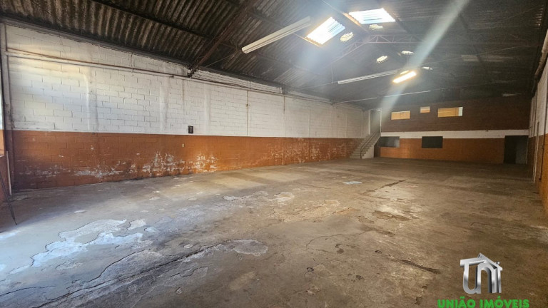Imagem Imóvel Comercial para Alugar, 300 m² em Santa Luzia - Bragança Paulista