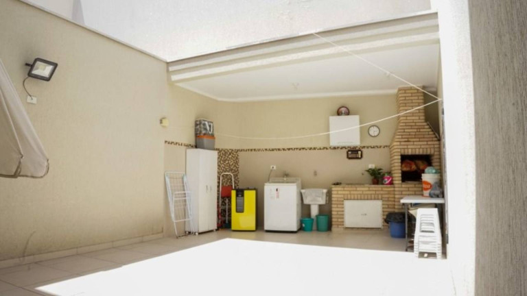 Imagem Casa com 3 Quartos à Venda, 189 m² em Parque Maria Domitila - São Paulo