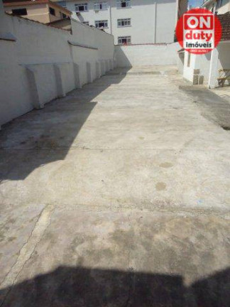 Imagem Sobrado com 5 Quartos à Venda ou Locação, 819 m² em Gonzaga - Santos Imagem Sobrado com 5 Quartos à Venda ou Locação, 819 m² em Gonzaga - Santos