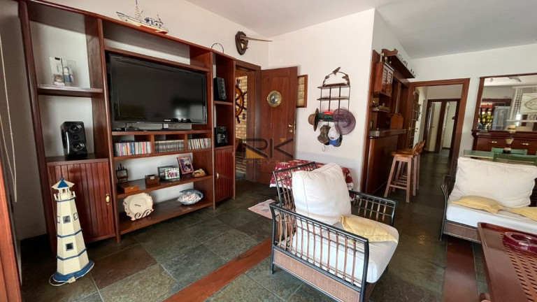 Imagem Casa com 5 Quartos à Venda, 225 m² em Perequê Açu - Ubatuba