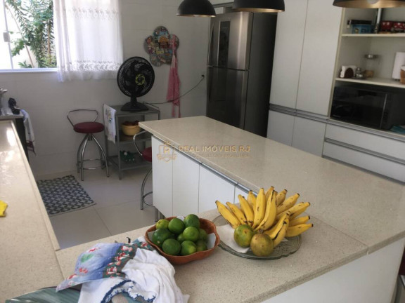 Imagem Casa com 5 Quartos à Venda, 320 m² em Jacarepaguá - Rio De Janeiro Imagem Casa com 5 Quartos à Venda, 320 m² em Jacarepaguá - Rio De Janeiro