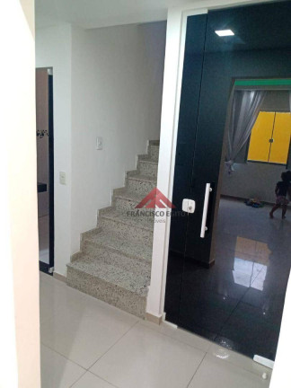 Imagem Casa com 3 Quartos à Venda, 3 m² em Mutuá - São Gonçalo