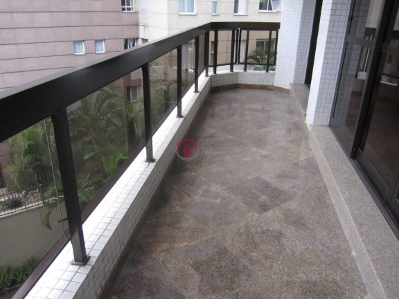Imagem Apartamento com 3 Quartos à Venda, 210 m² em Vila Nova Conceição - São Paulo Imagem Apartamento com 3 Quartos à Venda, 210 m² em Vila Nova Conceição - São Paulo