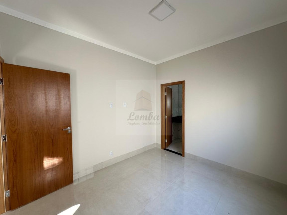 Imagem Casa com 3 Quartos à Venda, 189 m² em Jardim Califórnia - Cuiabá