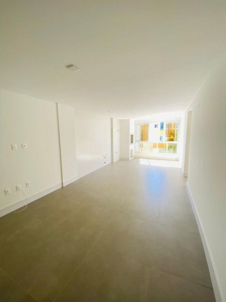 Imagem Cobertura com 2 Quartos à Venda, 157 m² em Mariscal - Bombinhas Imagem Cobertura com 2 Quartos à Venda, 157 m² em Mariscal - Bombinhas