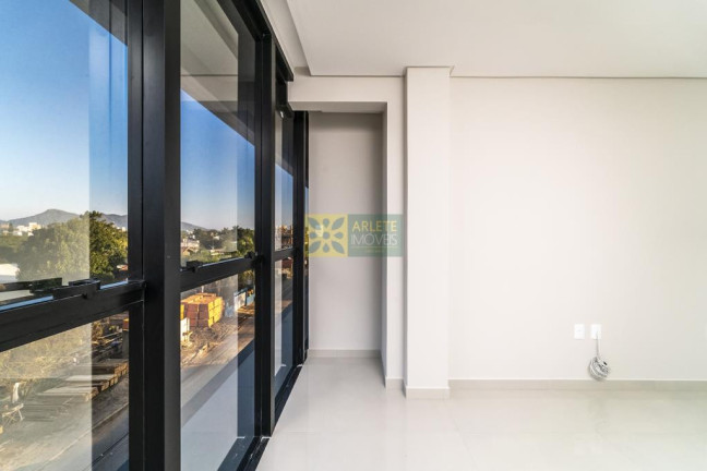 Imagem Cobertura com 3 Quartos à Venda, 151 m² em Mariscal - Bombinhas