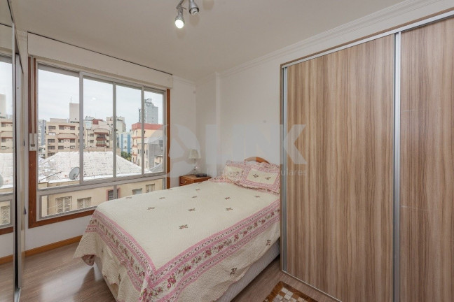 Imagem Apartamento com 3 Quartos à Venda, 103 m² em Centro Histórico - Porto Alegre Imagem Apartamento com 3 Quartos à Venda, 103 m² em Centro Histórico - Porto Alegre
