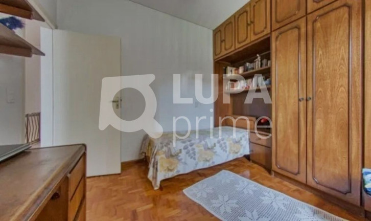 Imagem Casa com 3 Quartos à Venda, 220 m² em Tatuapé - São Paulo Imagem Casa com 3 Quartos à Venda, 220 m² em Tatuapé - São Paulo