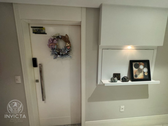 Imagem Apartamento com 3 Quartos à Venda, 162 m² em Centro - Balneário Camboriú Imagem Apartamento com 3 Quartos à Venda, 162 m² em Centro - Balneário Camboriú
