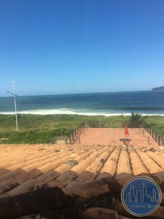 Imagem Casa com 5 Quartos para Alugar, 850 m² em Centro - Balneário Piçarras Imagem Casa com 5 Quartos para Alugar, 850 m² em Centro - Balneário Piçarras