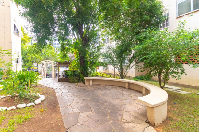 Imagem Imóvel com 1 Quarto à Venda, em Jardim Planalto - Porto Alegre Imagem Imóvel com 1 Quarto à Venda, em Jardim Planalto - Porto Alegre