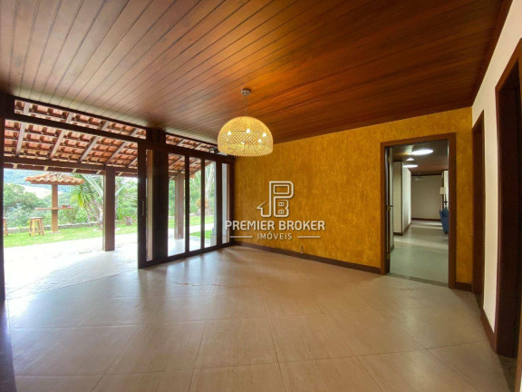 Imagem Casa com 4 Quartos à Venda, 550 m² em Três Córregos - Teresópolis