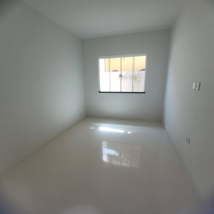 Imagem Casa de Condomínio com 3 Quartos à Venda, 135 m²