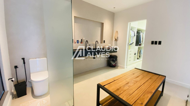 Imagem Casa com 3 Quartos à Venda, 300 m² em Sim - Feira De Santana