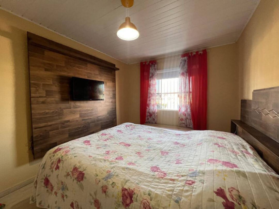 Imagem Casa com 3 Quartos à Venda, 150 m² em Centro - Balneário Barra Do Sul Imagem Casa com 3 Quartos à Venda, 150 m² em Centro - Balneário Barra Do Sul