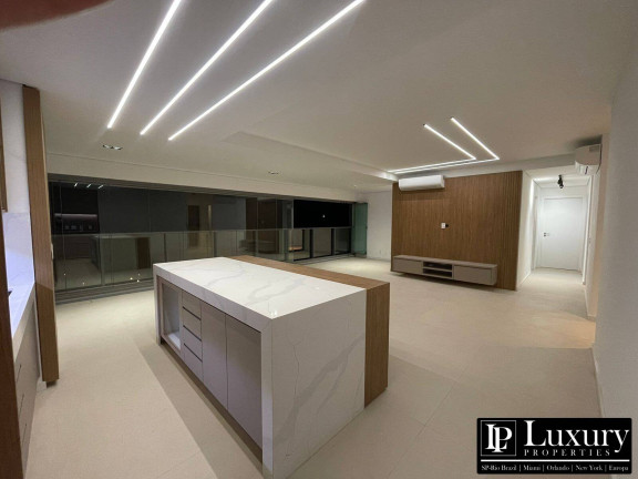 Imagem Apartamento com 3 Quartos para Alugar, 142 m² em Real Parque - São Paulo Imagem Apartamento com 3 Quartos para Alugar, 142 m² em Real Parque - São Paulo